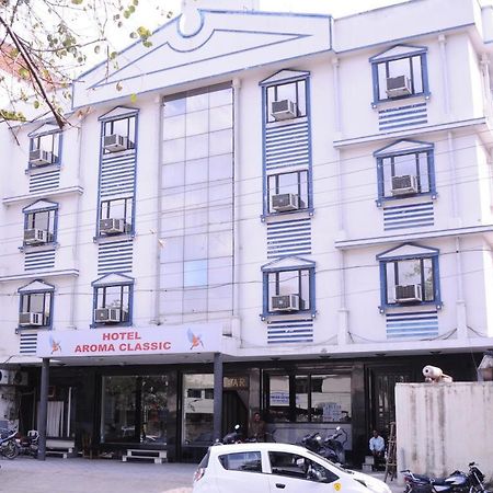 Hotel Aroma Classic Джайпур Екстериор снимка